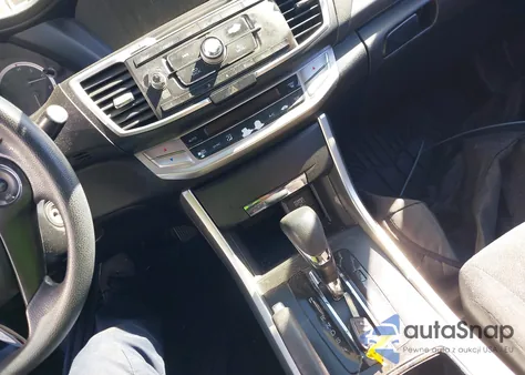 2013 Honda Accord Lx z USA, uszkodzony, nr VIN 1HGCR2F37DA242611